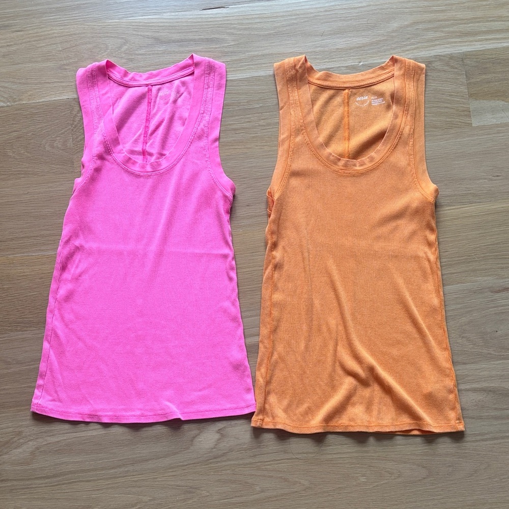 Aerie Set of 2 Pink and Orange Vibrant Tank Tops